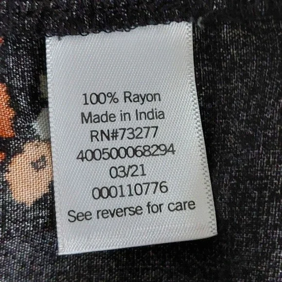 SO - Black Floral Button-Down Wide Strap Jumper Maxi Dress - Picture 8 of 9